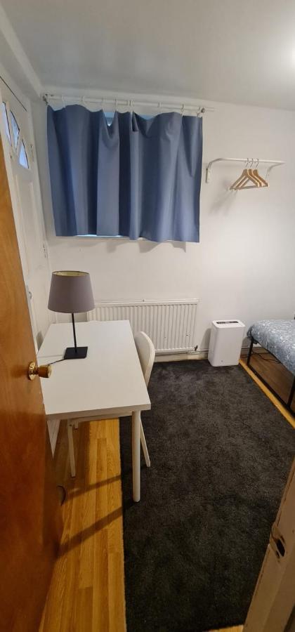 Lovely Budget Double Ensuite In Bricklane Londra Exterior foto