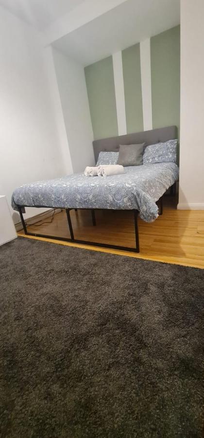 Lovely Budget Double Ensuite In Bricklane Londra Exterior foto